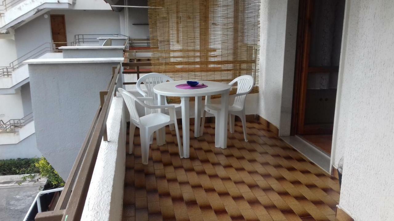 Appartamento Pitagora 斯卡莱阿 外观 照片